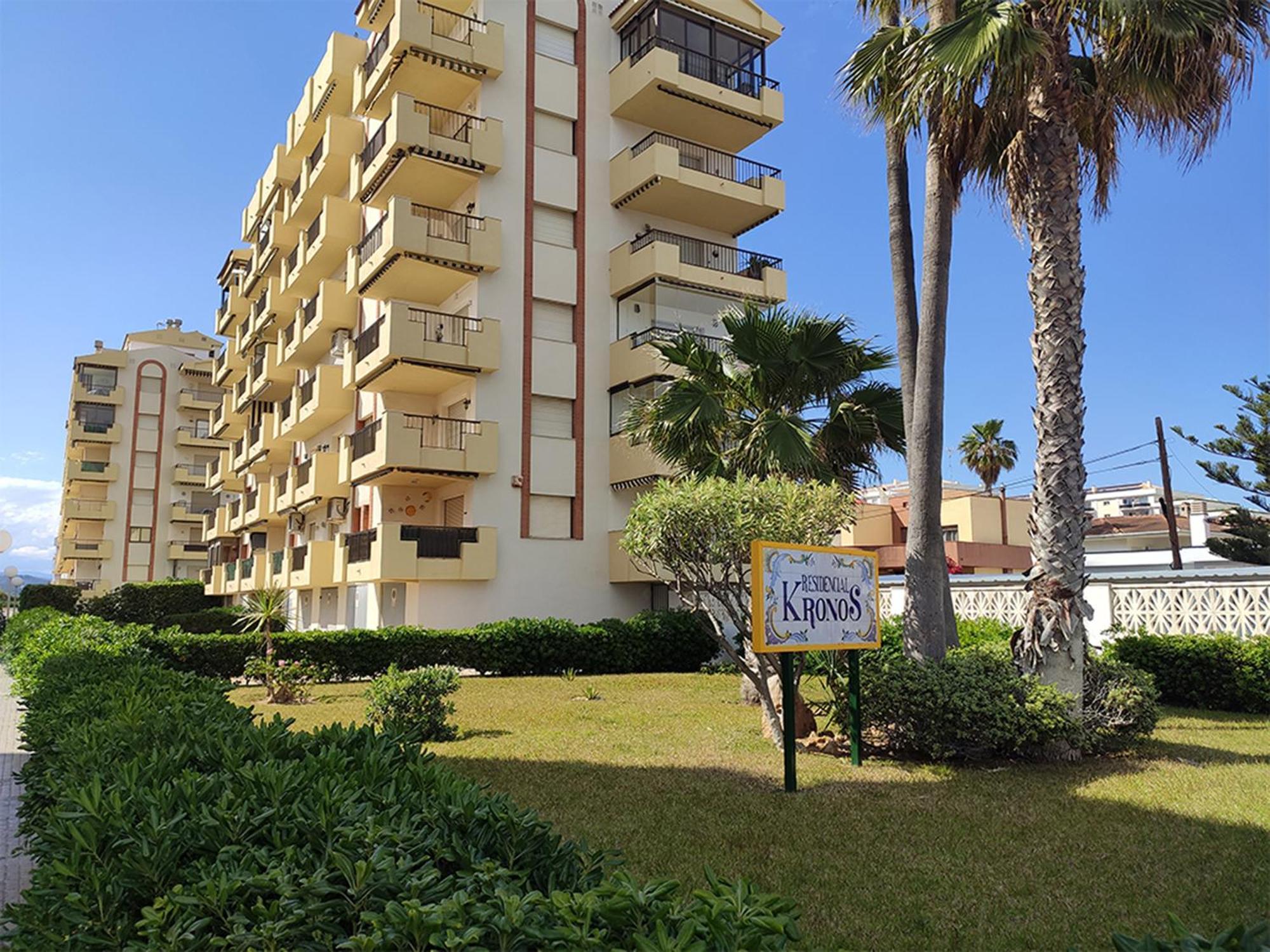 Apartamentos Kronos 3000 Peñíscola 外观 照片